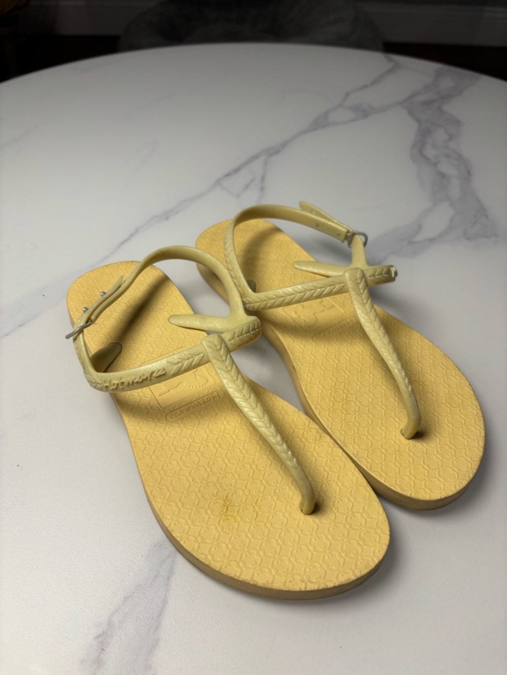 Havaianas Women's Yellow T-Strap Sandals